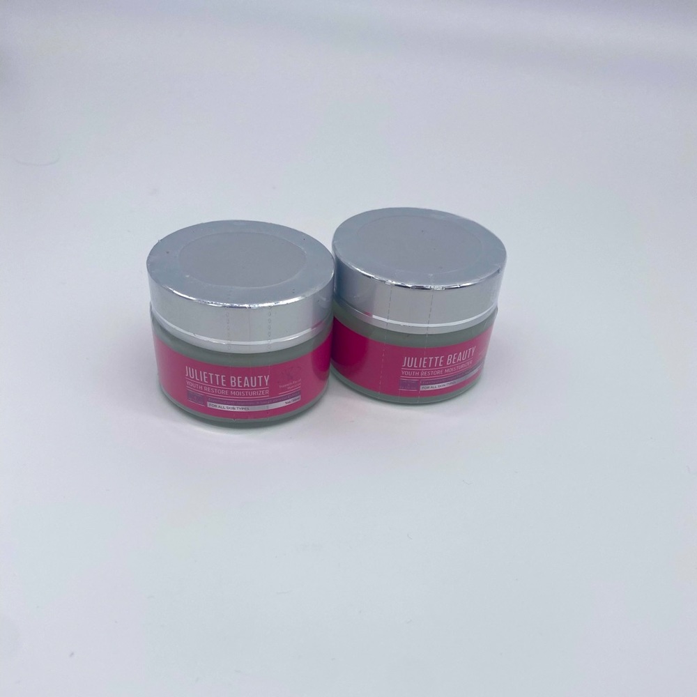 Bundle of Juliette Beauty Set Moisturizer Cream